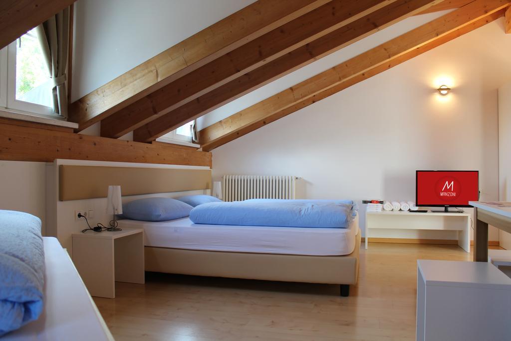 Manzoni Rooms เมราโน ภายนอก รูปภาพ
