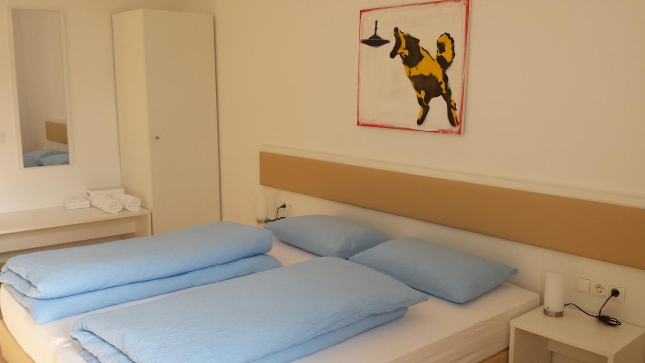 Manzoni Rooms เมราโน ภายนอก รูปภาพ